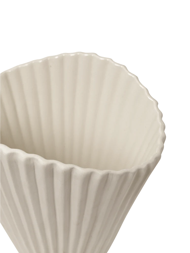 VASE FOUNTAIN